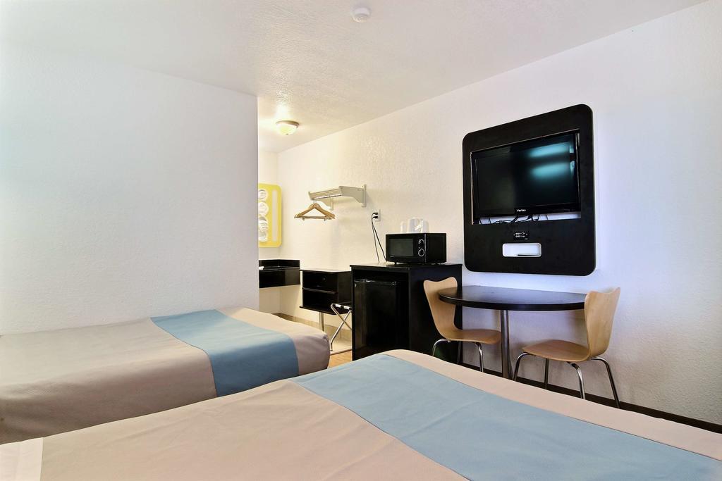 Motel 6-Carlsbad, Nm Kültér fotó